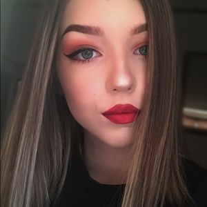 Meet your Posher, Krista